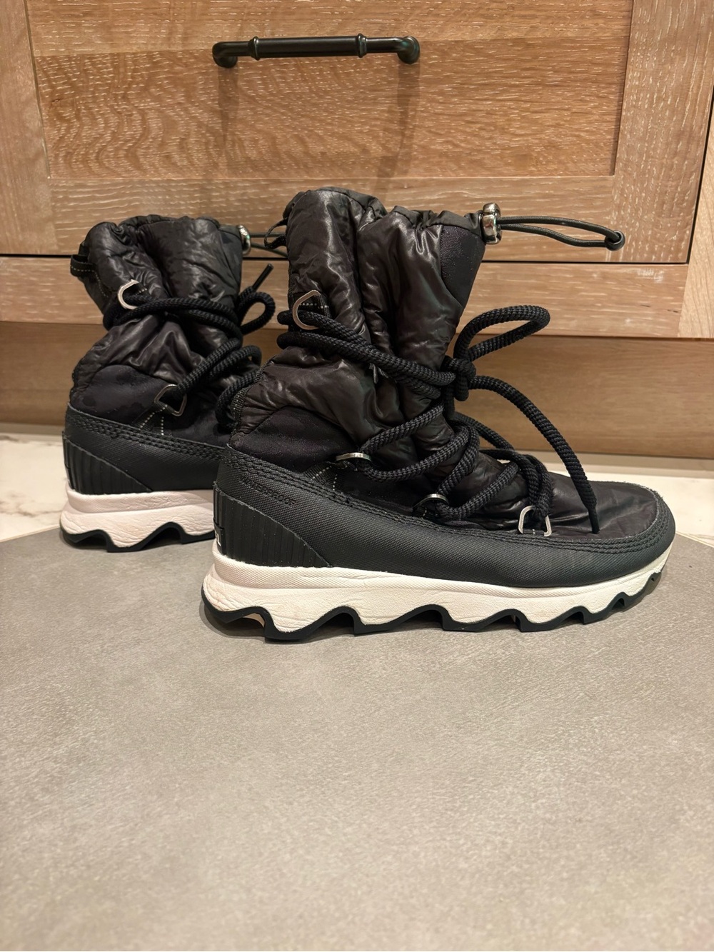 Sorel Black Quilted Lace-Up Winter Boots with White Sole